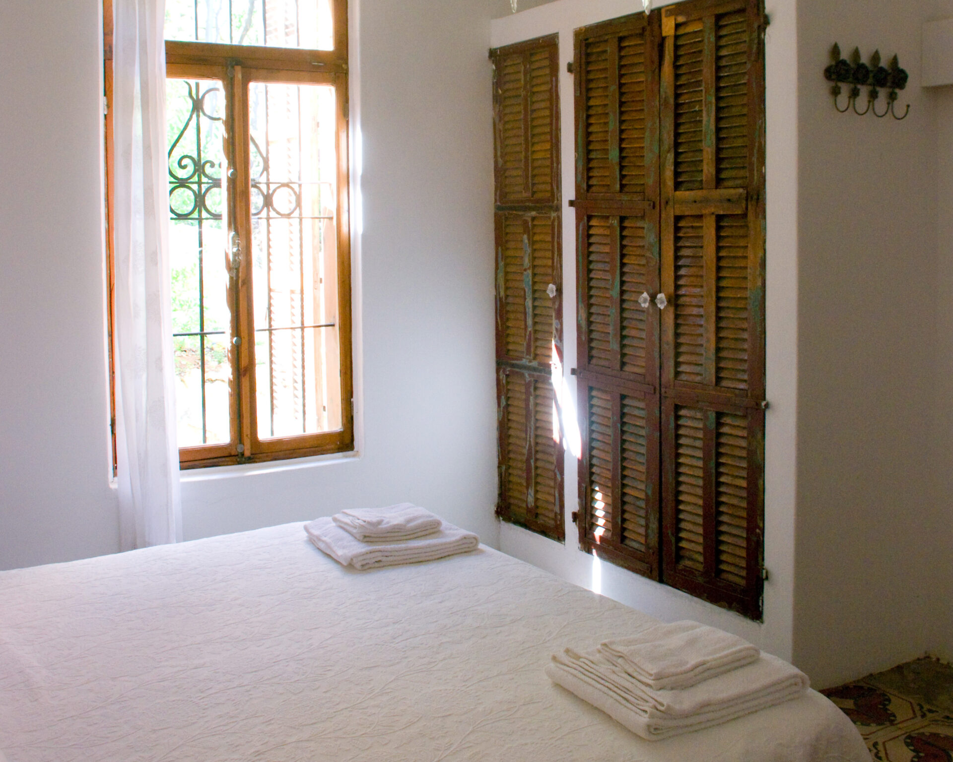 Beit Al Batroun, garden view room