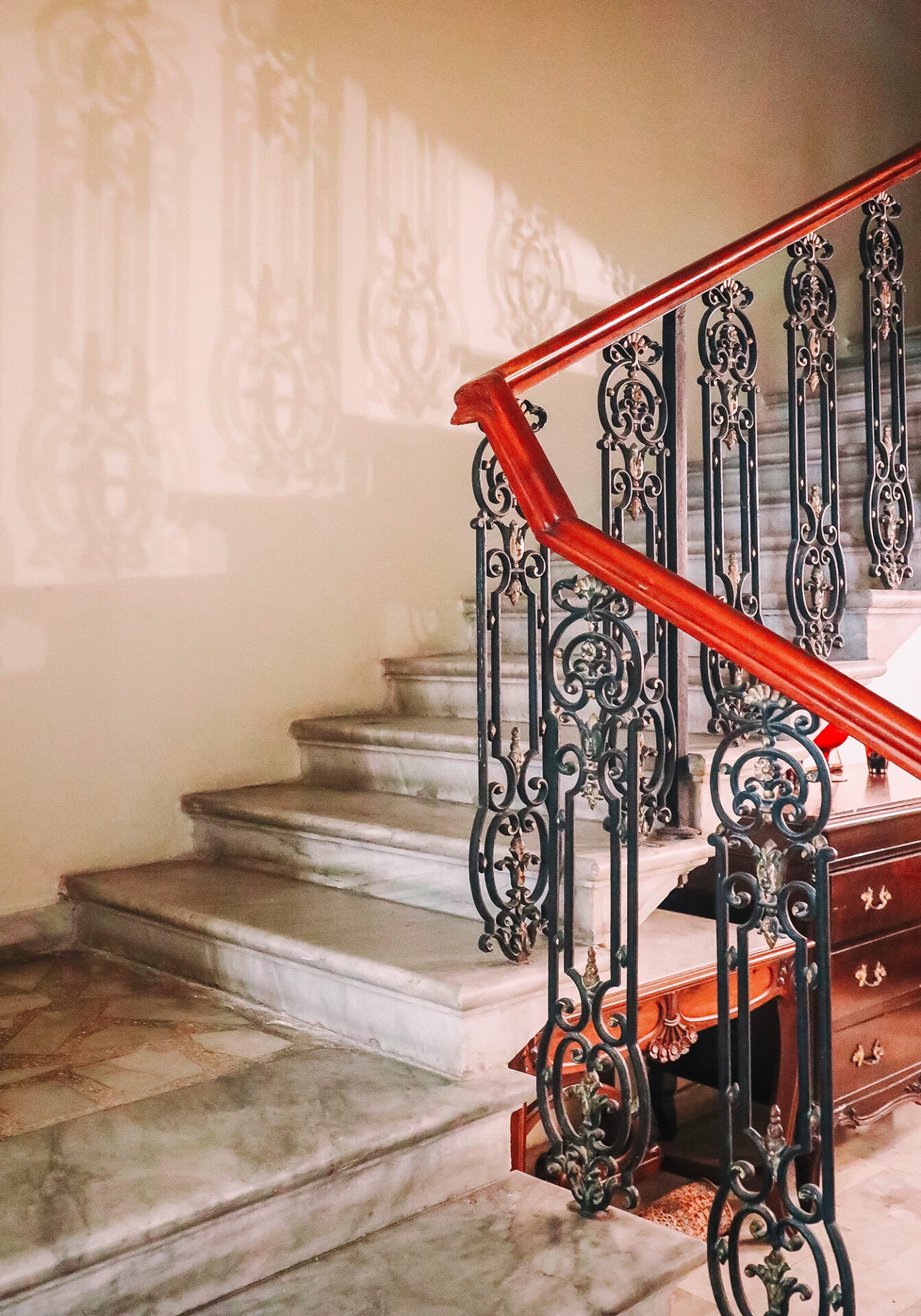 La Maison Rayes - Stairs