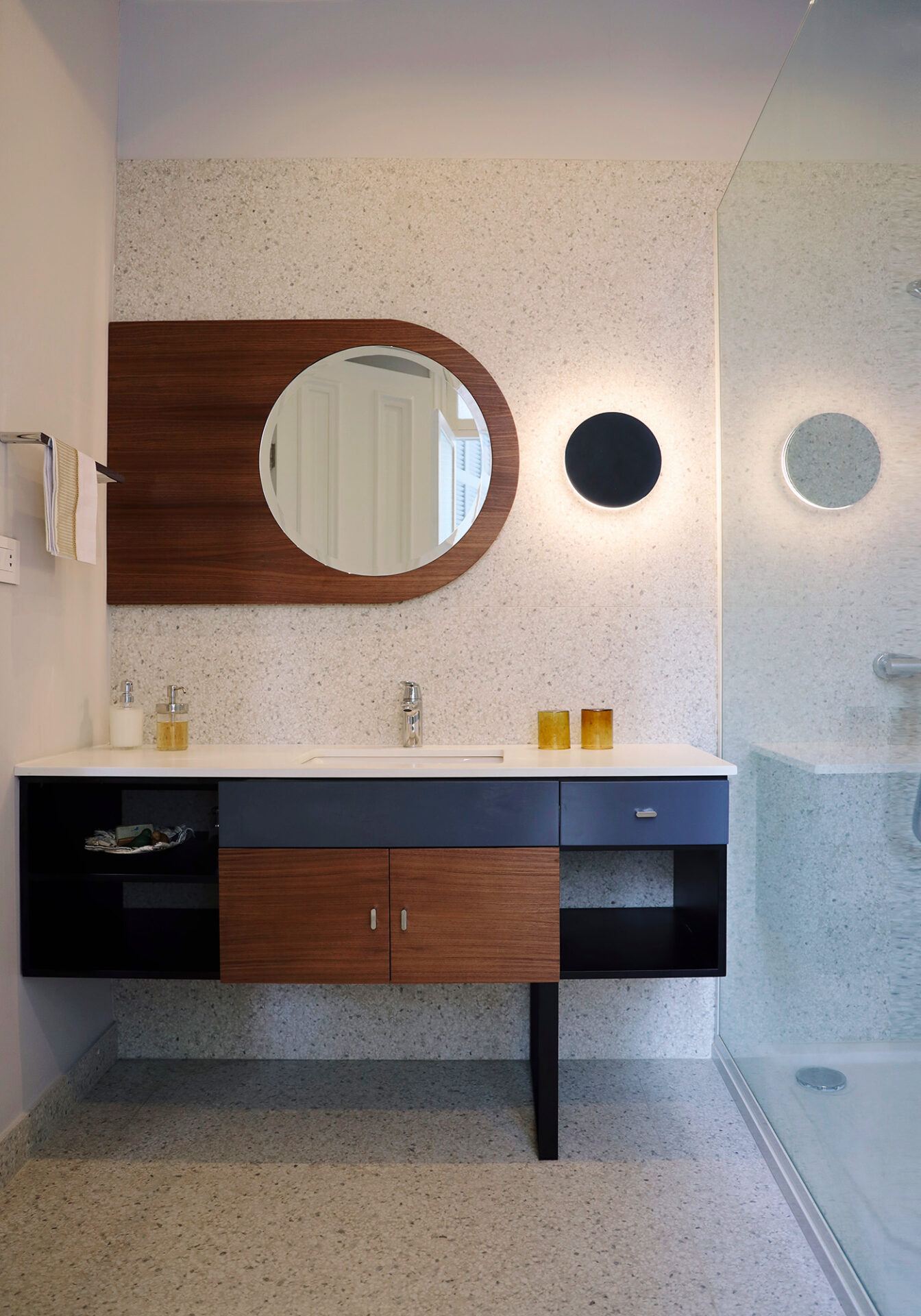Private bathroom at La Maison Rayes