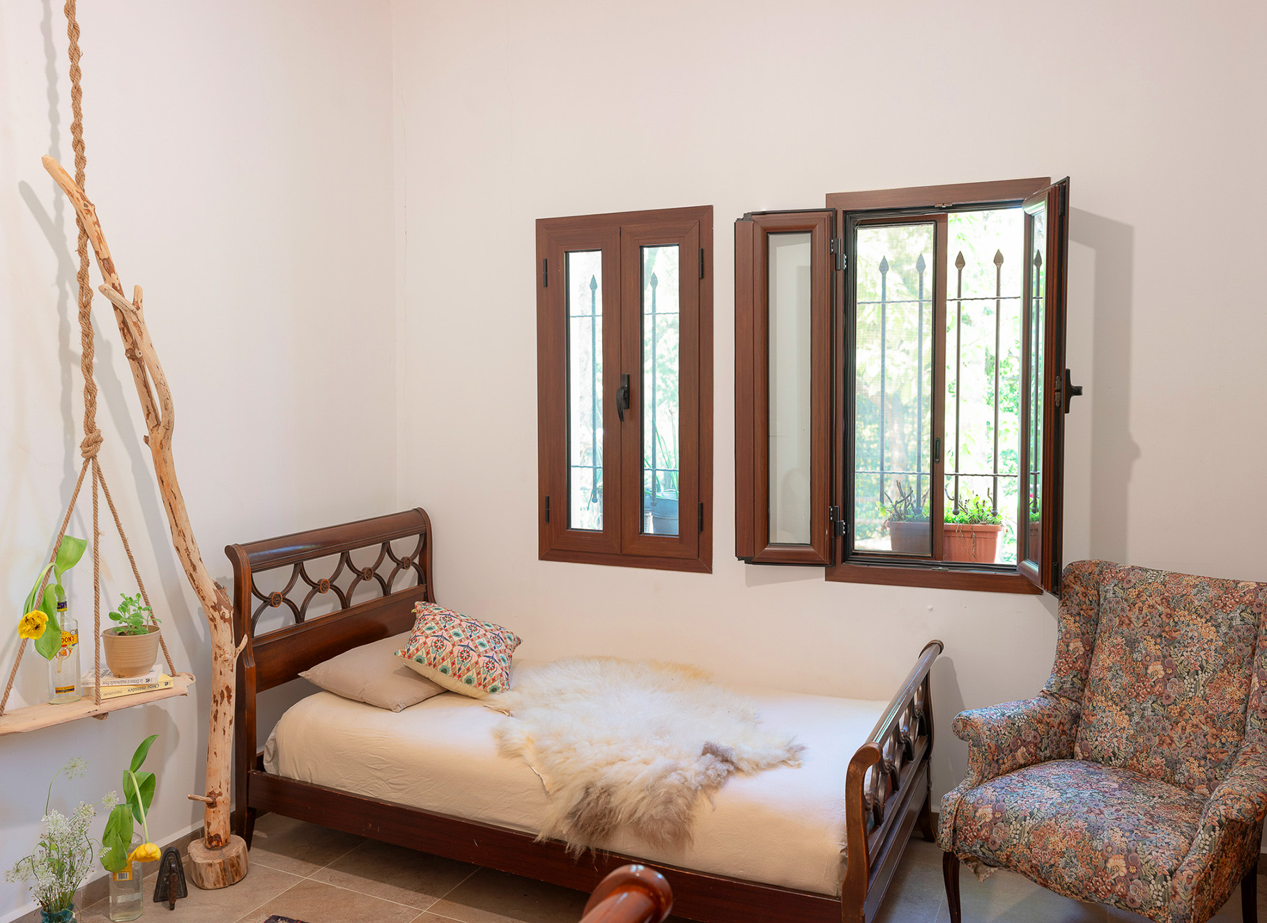 Peony Room, Saqi Guesthouse