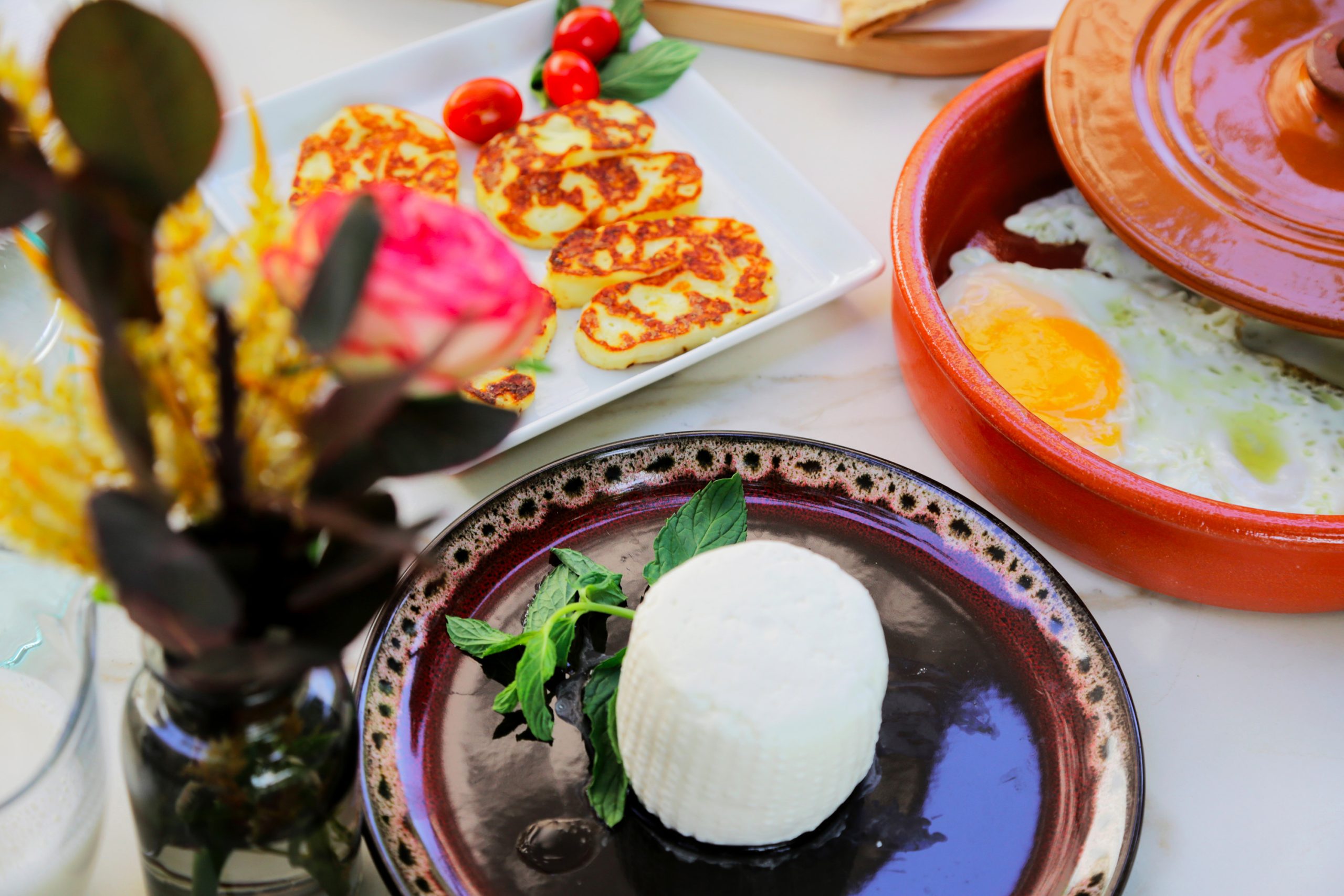 Breakfast at Beit Jedde Guesthouse
